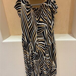 Elegant Zebra Print Maxi Dress